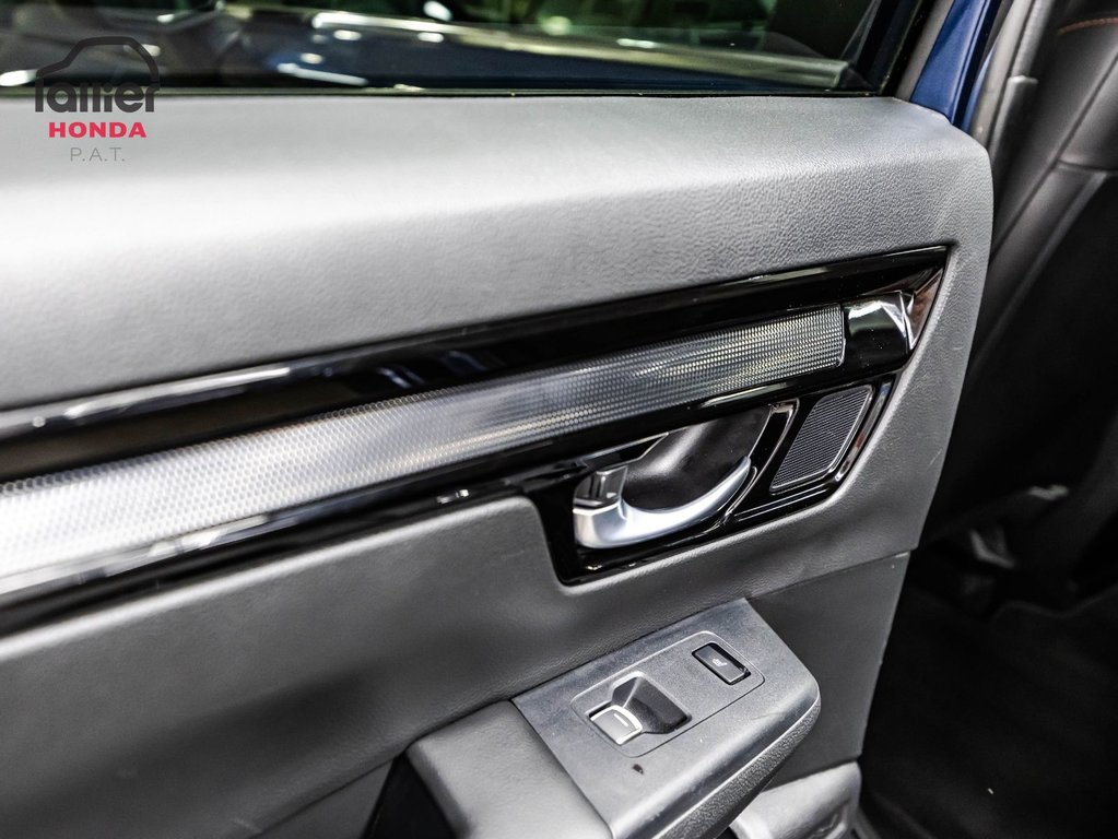 Honda CR-V HYBRID Touring JAMAIS ACCIDENTÉ 1 PROPRIO 2023 à , Québec - 12 - w1024h768px