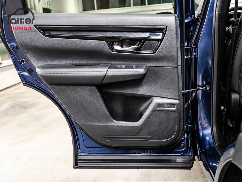 Honda CR-V HYBRID Touring JAMAIS ACCIDENTÉ 1 PROPRIO 2023 à , Québec - 13 - w1024h768px