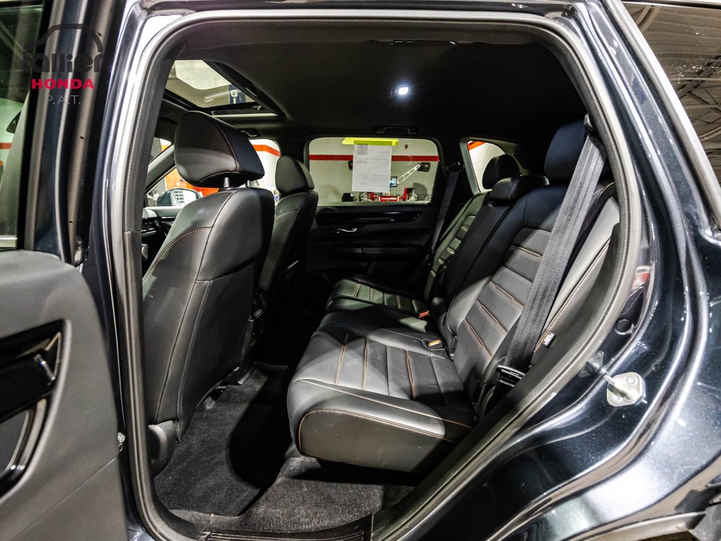 Honda CR-V Hybrid Touring Hybride 2023 à , Québec - 13 - w1024h768px