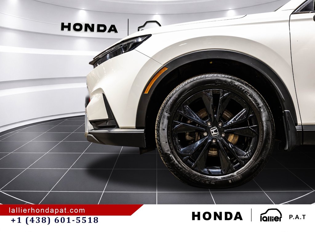 2023 Honda CR-V Hybrid Touring in Montreal, Quebec - 10 - w1024h768px
