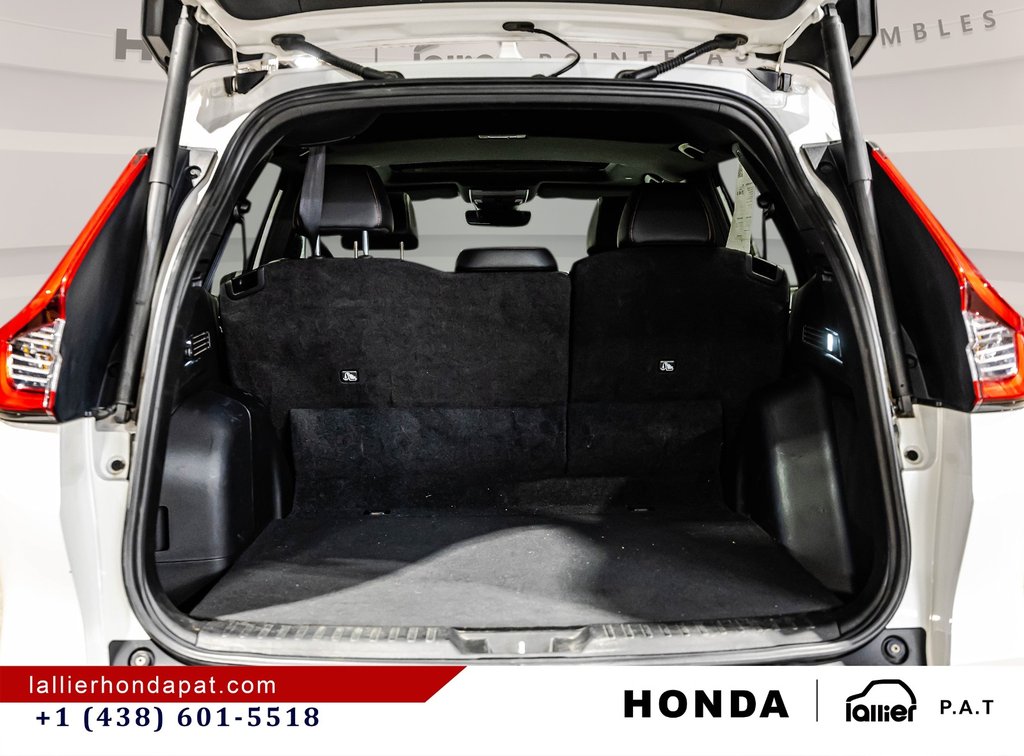 2023 Honda CR-V Hybrid Touring in Montreal, Quebec - 17 - w1024h768px