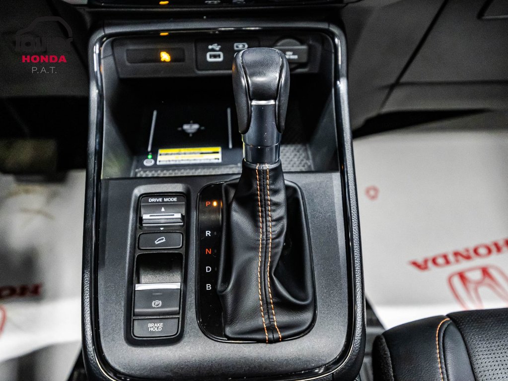 2024 Honda CR-V HYBRID Touring 25 000 KM SEULEMENT JAMAIS ACCIDENTÉ in , Quebec - 26 - w1024h768px