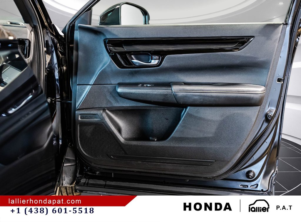 Honda CR-V Hybrid Touring 2024 à Montréal, Québec - 18 - w1024h768px