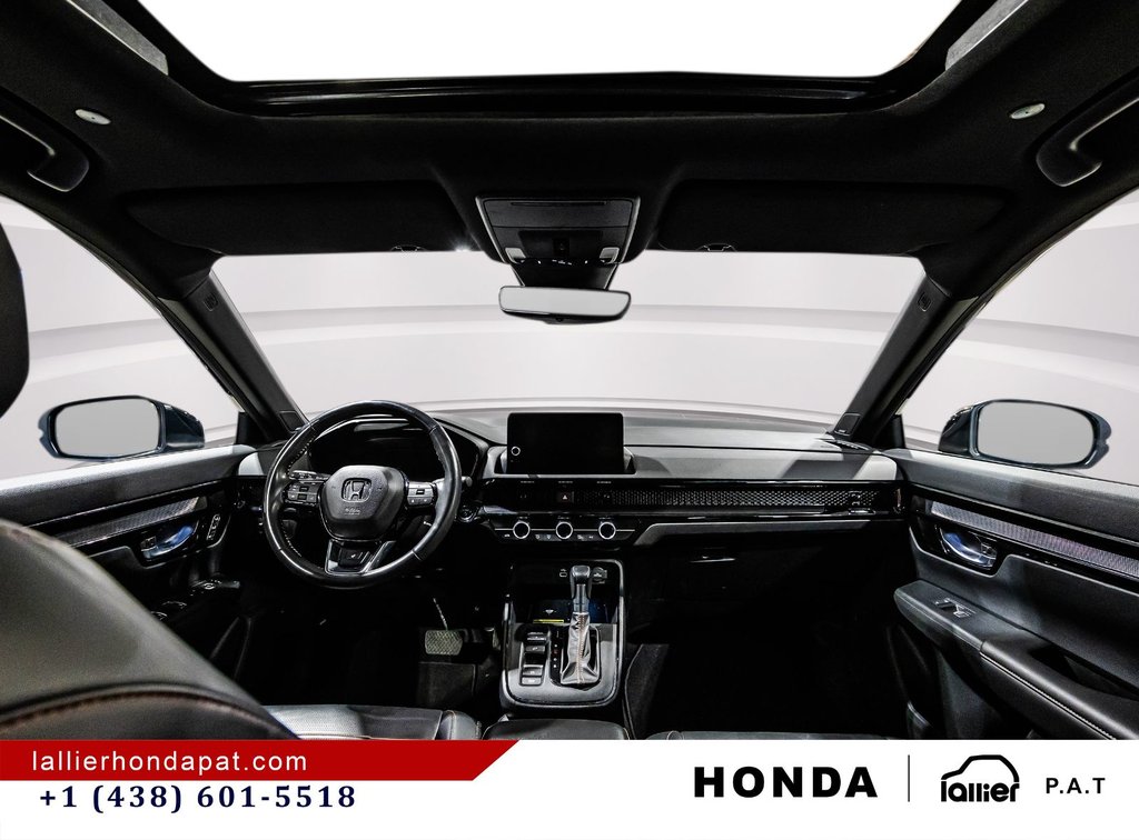2025 Honda CR-V Hybrid Touring in Montréal, Quebec - 15 - w1024h768px