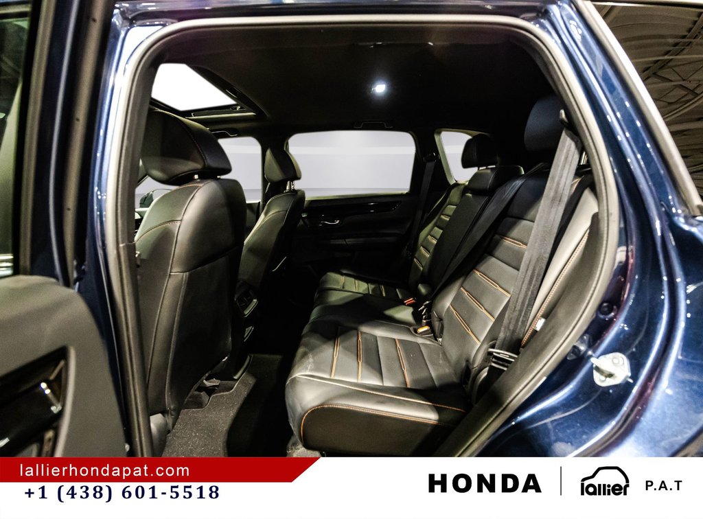 2025 Honda CR-V Hybrid Touring in Montréal, Quebec - 14 - w1024h768px