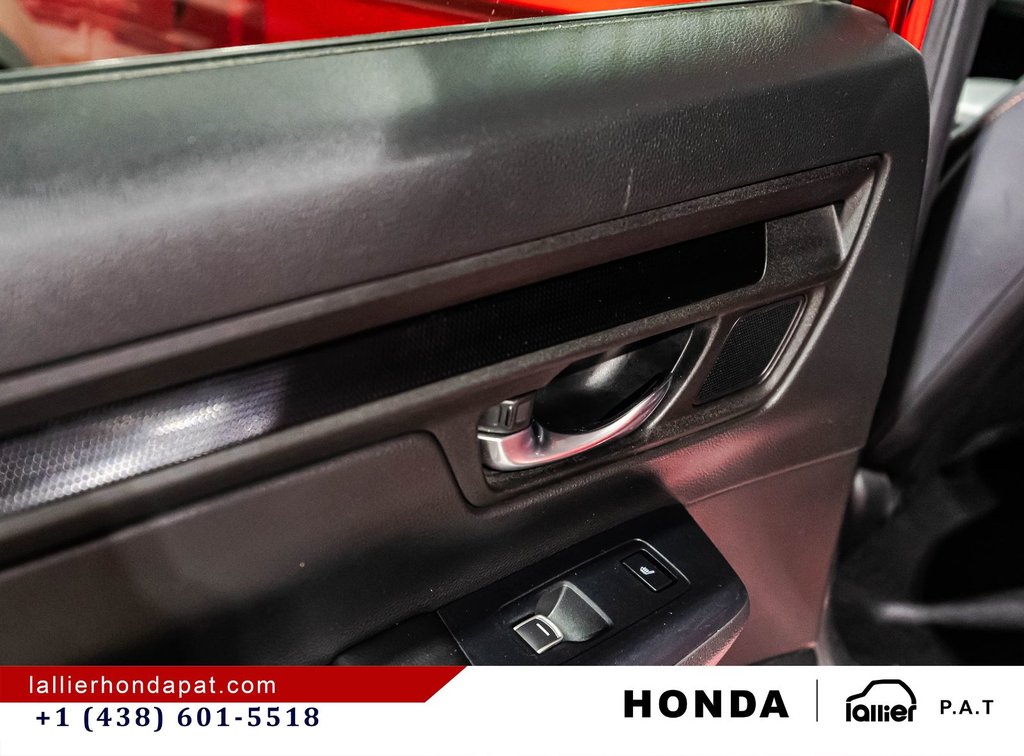 Honda CR-V Hybrid EX-L 2025 à Montréal, Québec - 12 - w1024h768px