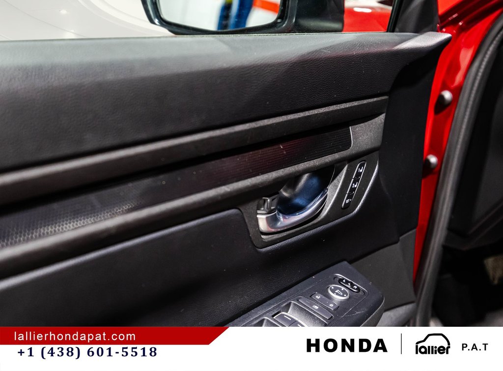 Honda CR-V Hybrid EX-L 2025 à Montréal, Québec - 11 - w1024h768px