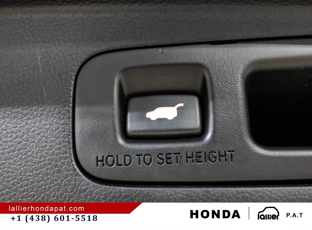 2025 Honda CR-V Hybrid EX-L in Montreal, Quebec - 16 - w1024h768px