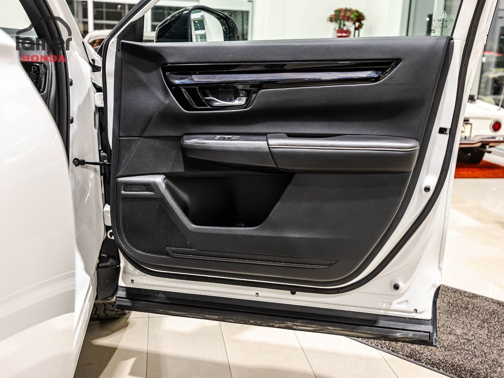 Honda CR-V Hybrid TOURING AWD HYBRID DEMO - GARANTIE 10 ANS 200000KM 2026 à Montréal, Québec - 18 - w1024h768px