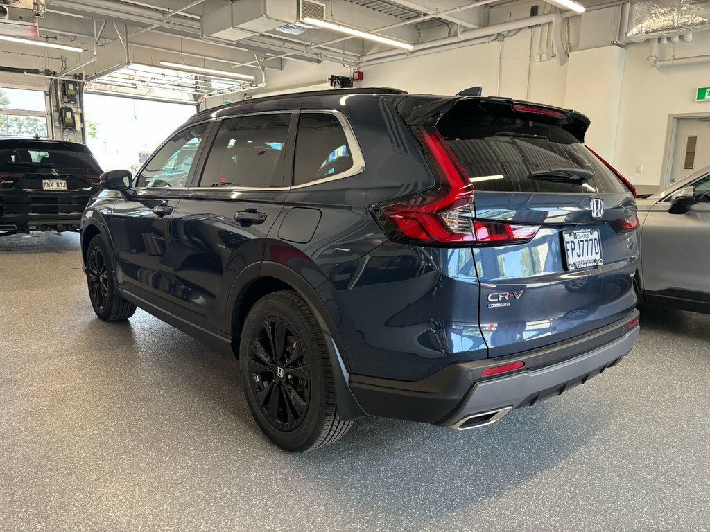 2025  CR-V TOURING HYBRID CR-V HYBRID TOURING DEMO in , Quebec - 3 - w1024h768px