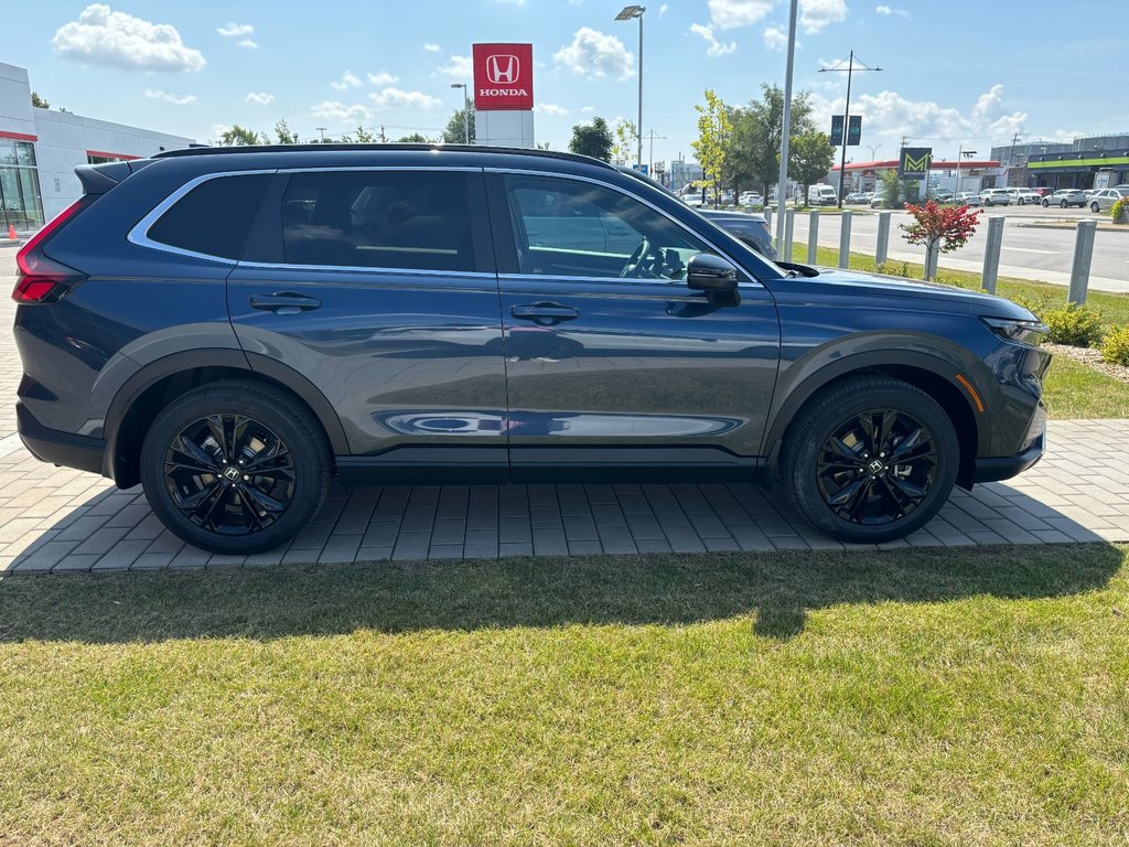 2025  CR-V TOURING HYBRID CR-V HYBRID TOURING DEMO in , Quebec - 2 - w1024h768px