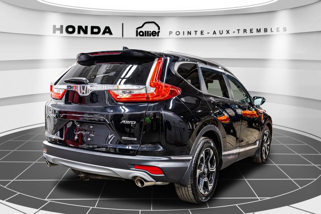 2017 Honda CR-V Touring in Montreal, Quebec - 7 - w1024h768px