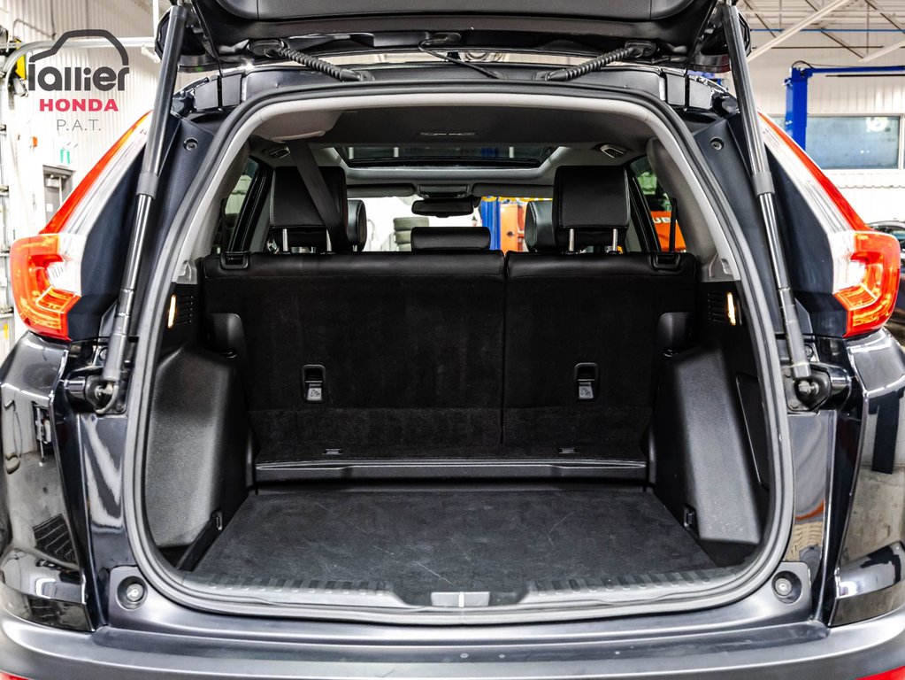 2017 Honda CR-V Touring in Montreal, Quebec - 16 - w1024h768px