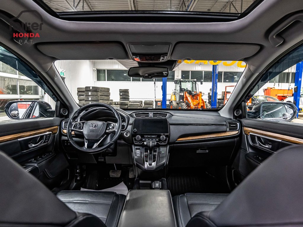 CR-V Touring garantie 160 000 ou avril 2025 2018 à Montréal, Québec - 15 - w1024h768px