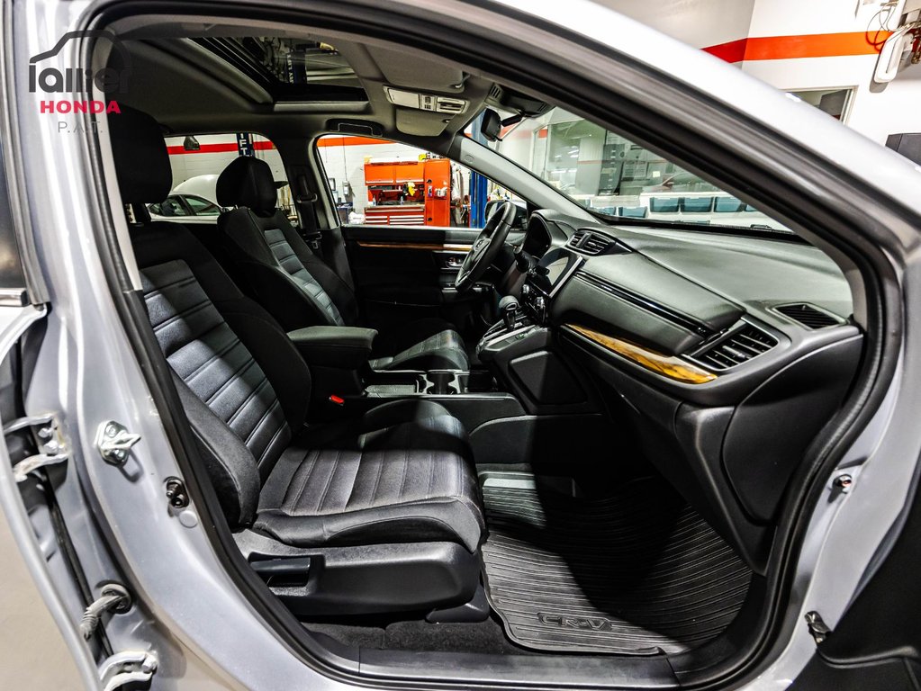 Honda CR-V EX 2018 à , Québec - 18 - w1024h768px