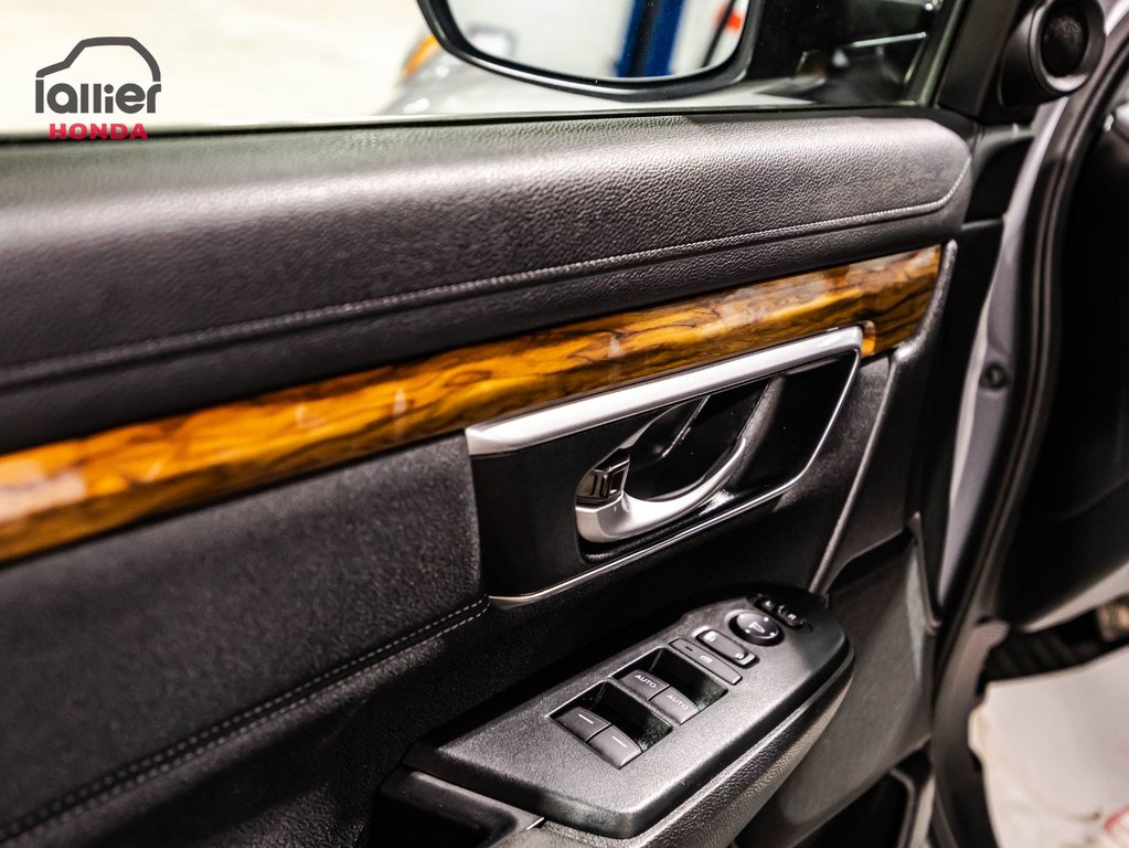 Honda CR-V EX 2018 à , Québec - 11 - w1024h768px