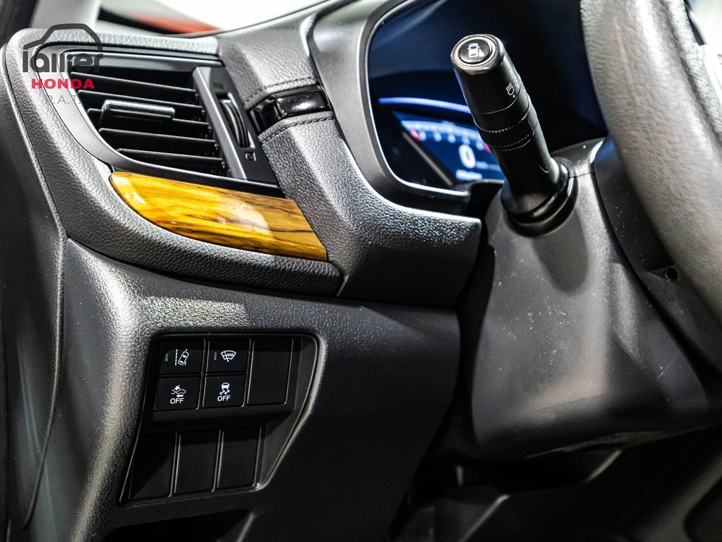 Honda CR-V EX 2018 à , Québec - 21 - w1024h768px
