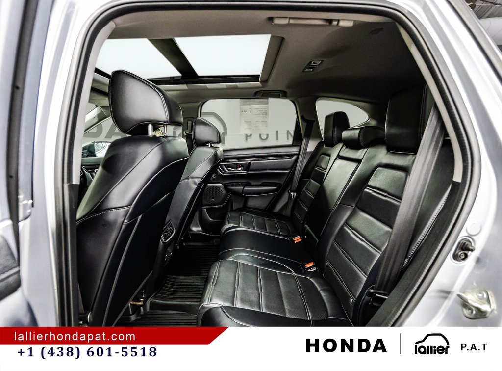 2018 Honda CR-V Touring in Montreal, Quebec - 14 - w1024h768px