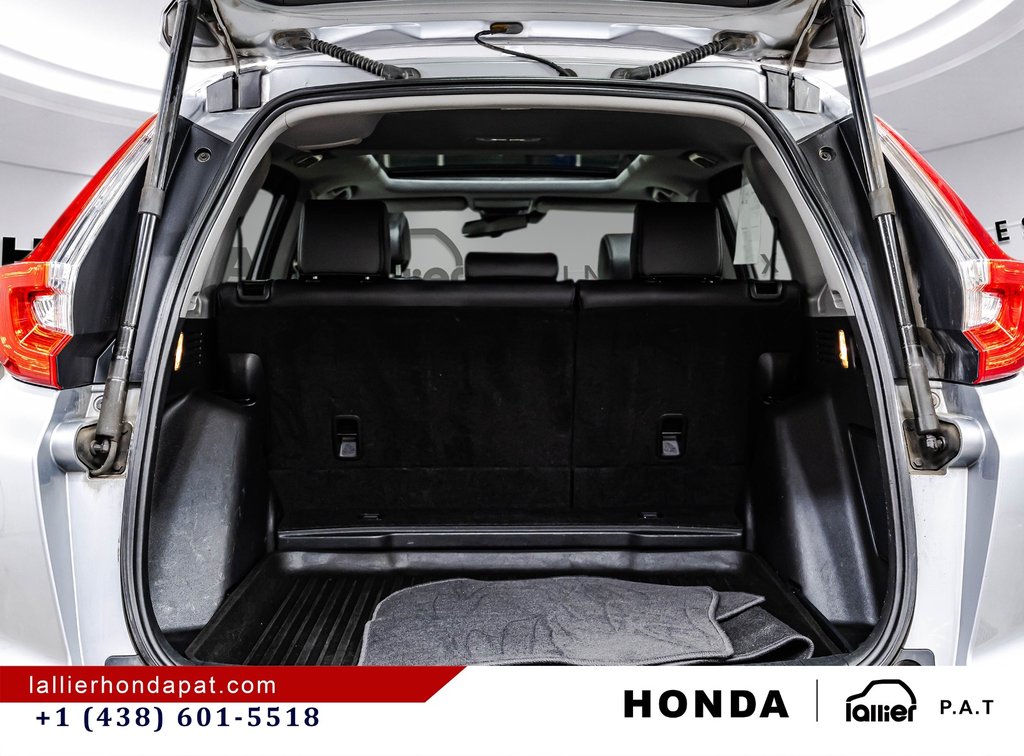 2018 Honda CR-V Touring in Montreal, Quebec - 17 - w1024h768px