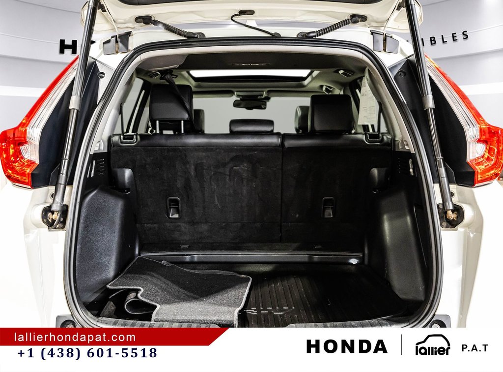 2018 Honda CR-V Touring in Montreal, Quebec - 17 - w1024h768px