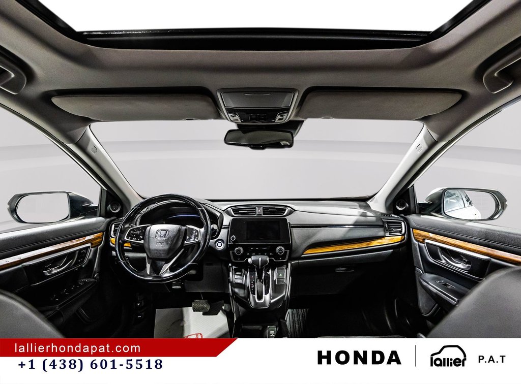 2018 Honda CR-V Touring in Montreal, Quebec - 15 - w1024h768px