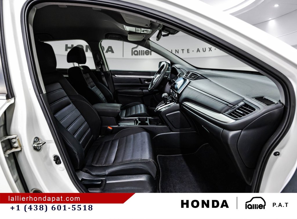 2018 Honda CR-V LX in Montréal, Quebec - 17 - w1024h768px