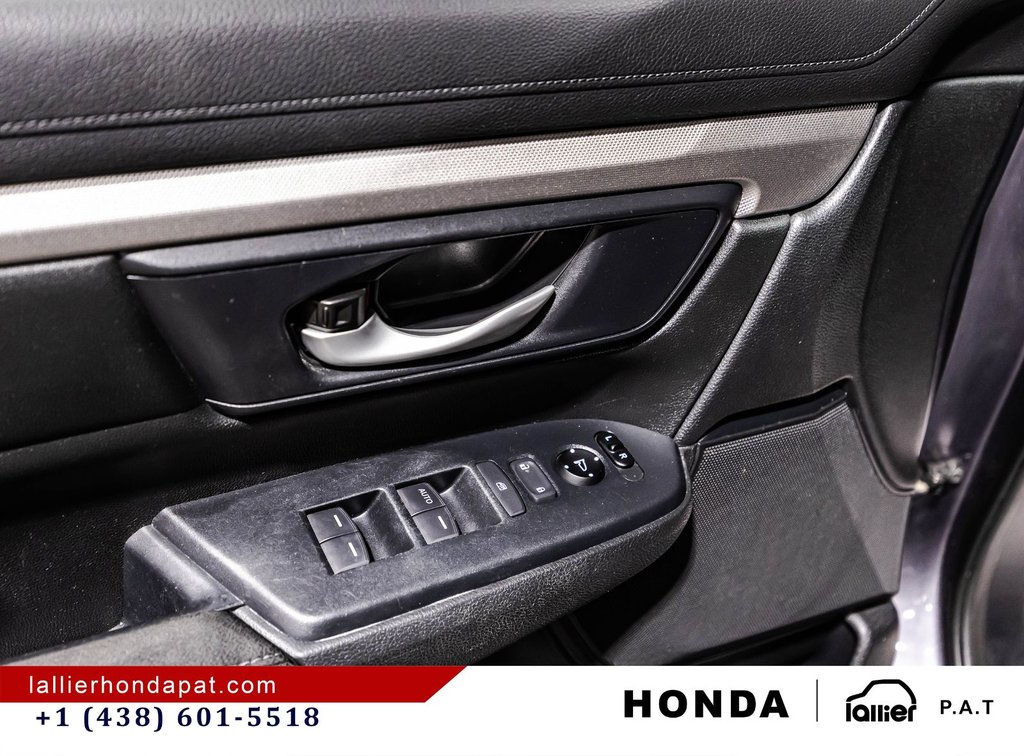 2018 Honda CR-V LX in Montreal, Quebec - 11 - w1024h768px