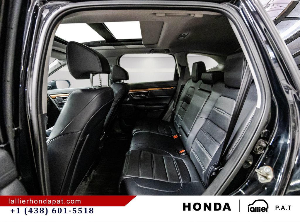 Honda CR-V Touring 2018 à Montréal, Québec - 14 - w1024h768px