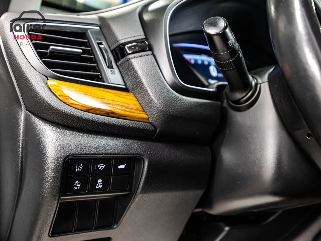 Honda CR-V Touring 2019 à Montréal, Québec - 23 - w1024h768px