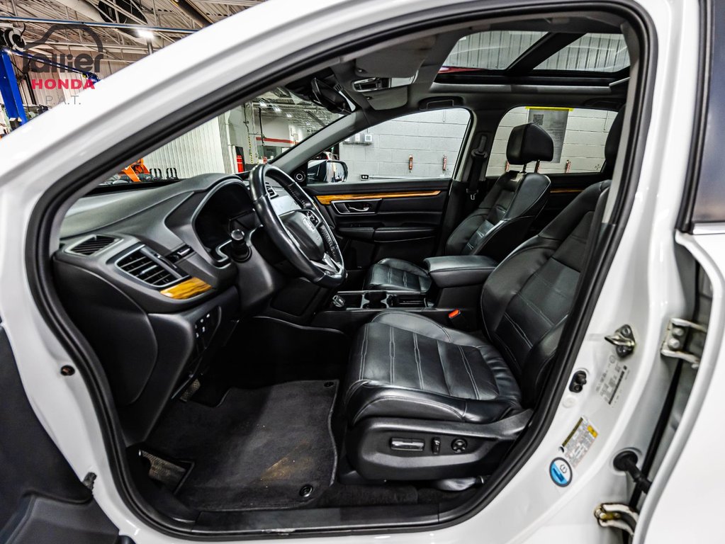Honda CR-V Touring 2019 à Montréal, Québec - 21 - w1024h768px