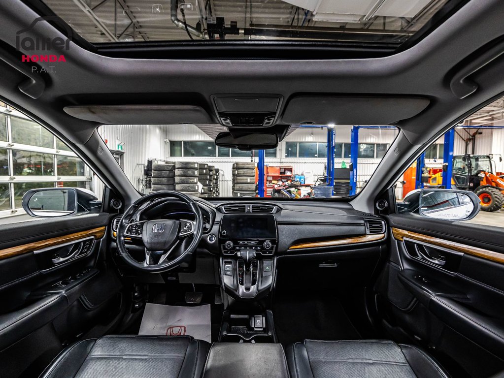 Honda CR-V Touring 2019 à Montréal, Québec - 15 - w1024h768px