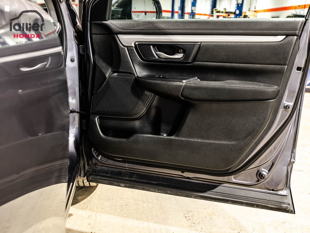 2019 Honda CR-V LX AWD in Montreal, Quebec - 16 - w1024h768px