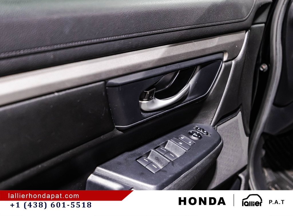 Honda CR-V LX 2019 à Montréal, Québec - 11 - w1024h768px