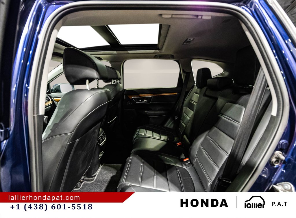 Honda CR-V Touring 2019 à Montréal, Québec - 14 - w1024h768px