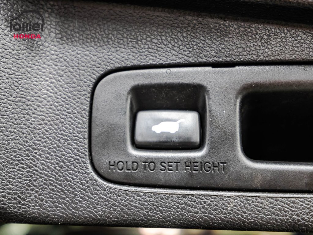 2020 Honda CR-V Black Edition JAMAIS ACCIDENTÉ in , Quebec - 16 - w1024h768px