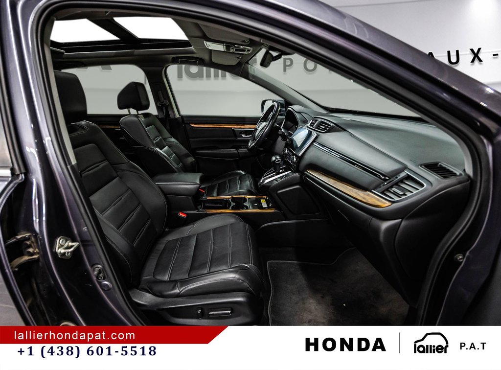 2020 Honda CR-V Touring in Montreal, Quebec - 19 - w1024h768px
