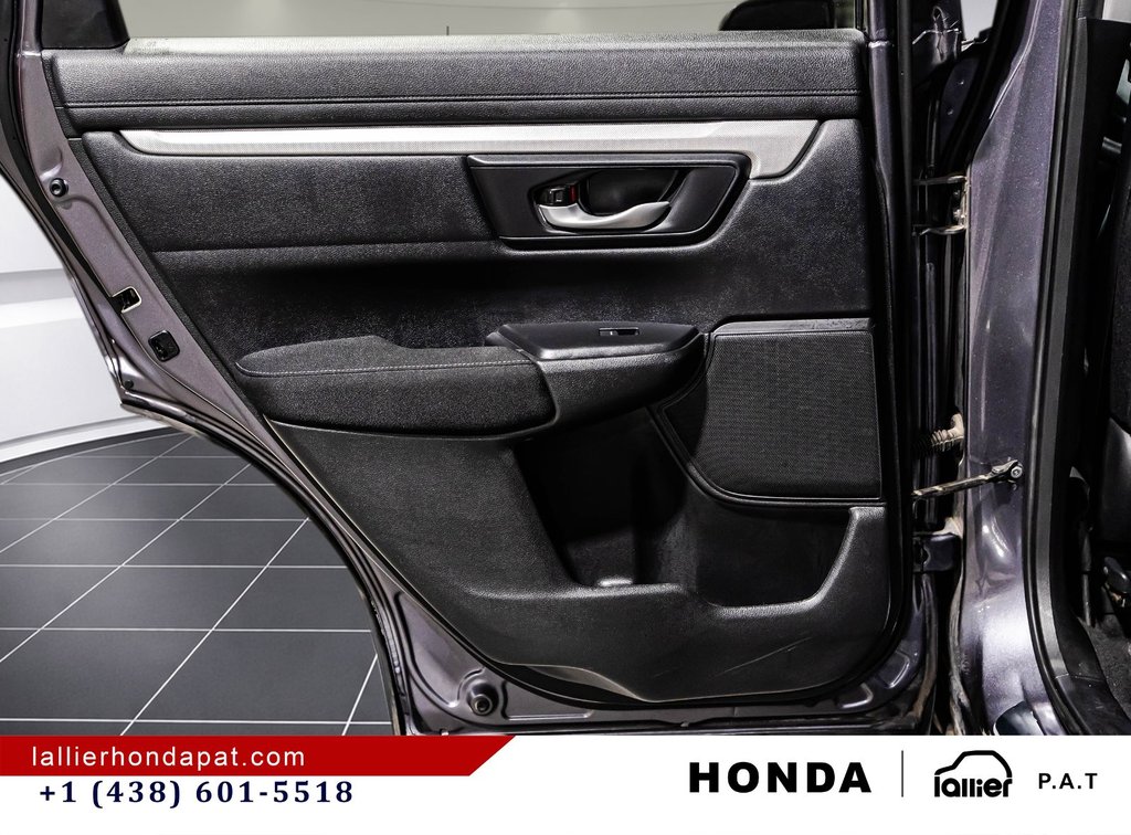 Honda CR-V LX 2020 à Montréal, Québec - 12 - w1024h768px