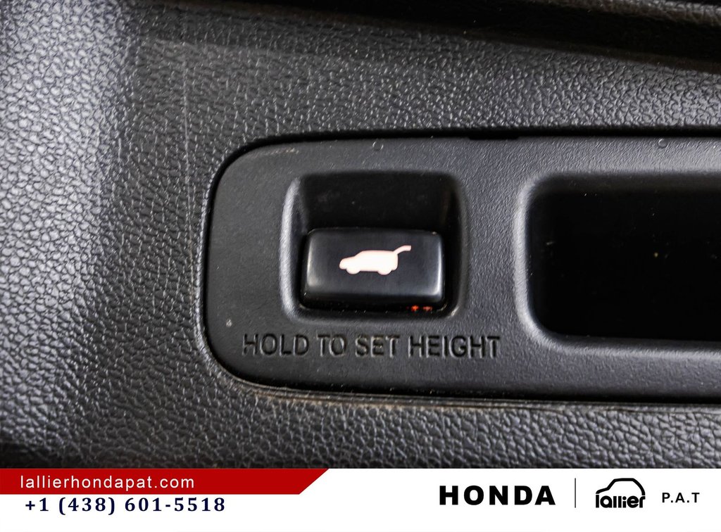Honda CR-V TOURING 2020 à Montréal, Québec - 16 - w1024h768px
