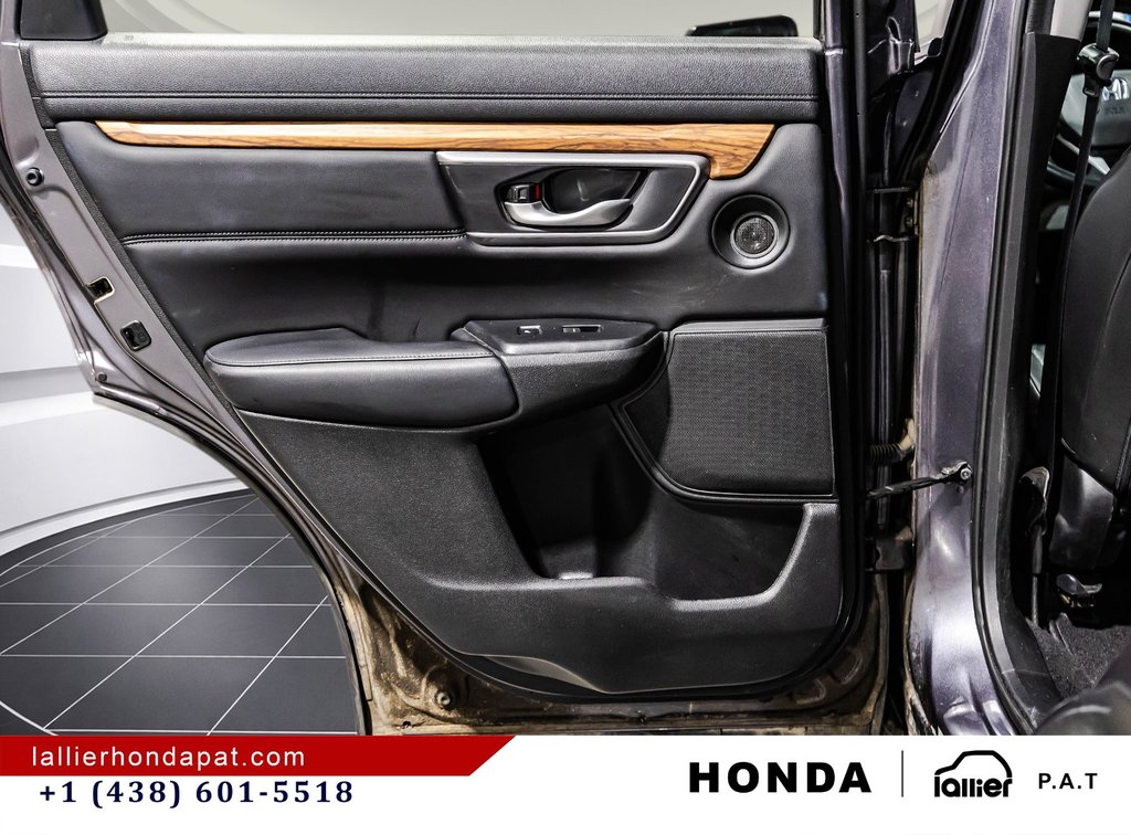 Honda CR-V TOURING 2020 à Montréal, Québec - 13 - w1024h768px