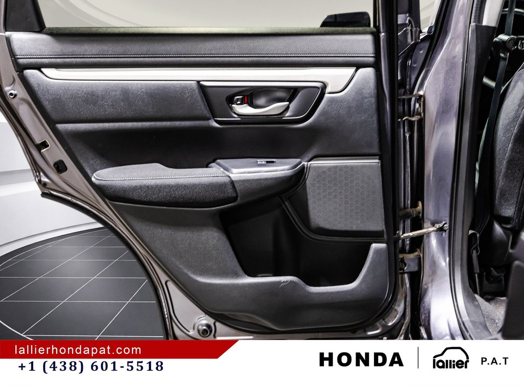 Honda CR-V LX 2020 à Montréal, Québec - 12 - w1024h768px