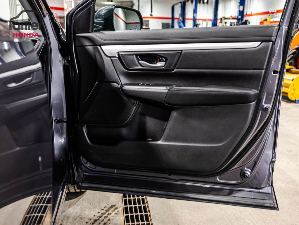 Honda CR-V LX 2021 à Montréal, Québec - 16 - w1024h768px