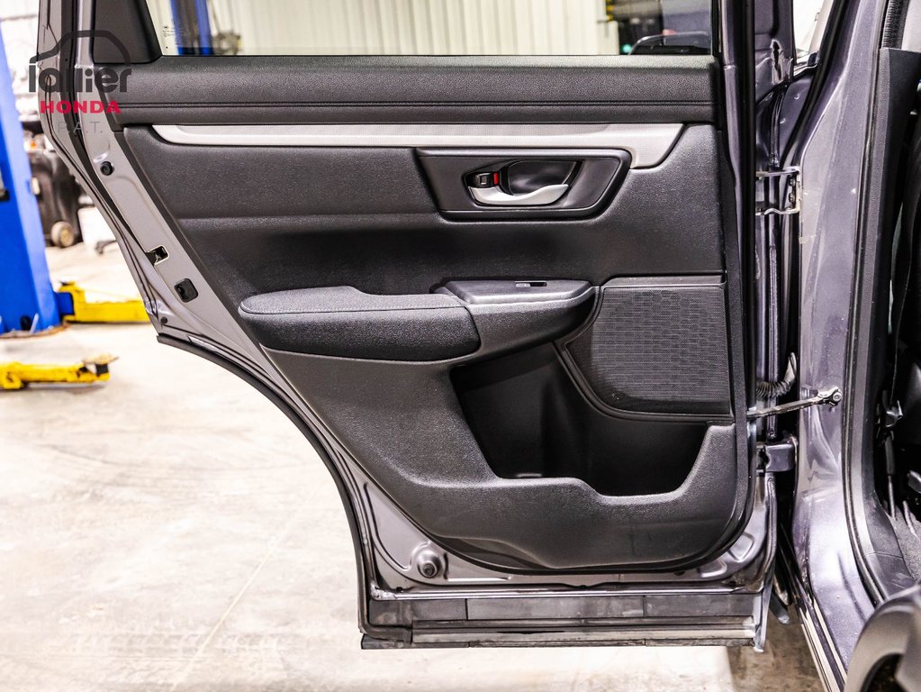 Honda CR-V LX 2021 à Montréal, Québec - 12 - w1024h768px