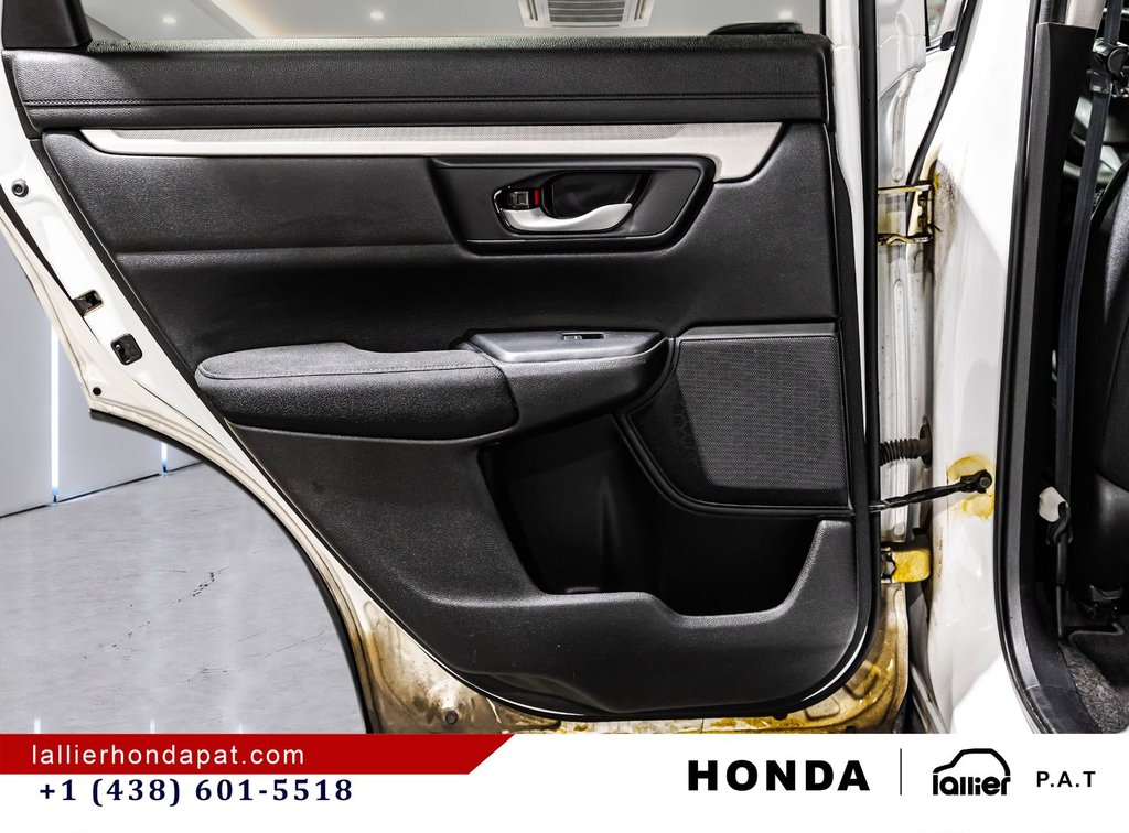 Honda CR-V LX 2021 à Montréal, Québec - 12 - w1024h768px