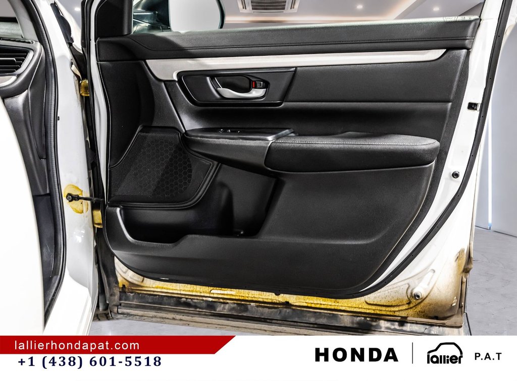 Honda CR-V LX 2021 à Montréal, Québec - 16 - w1024h768px