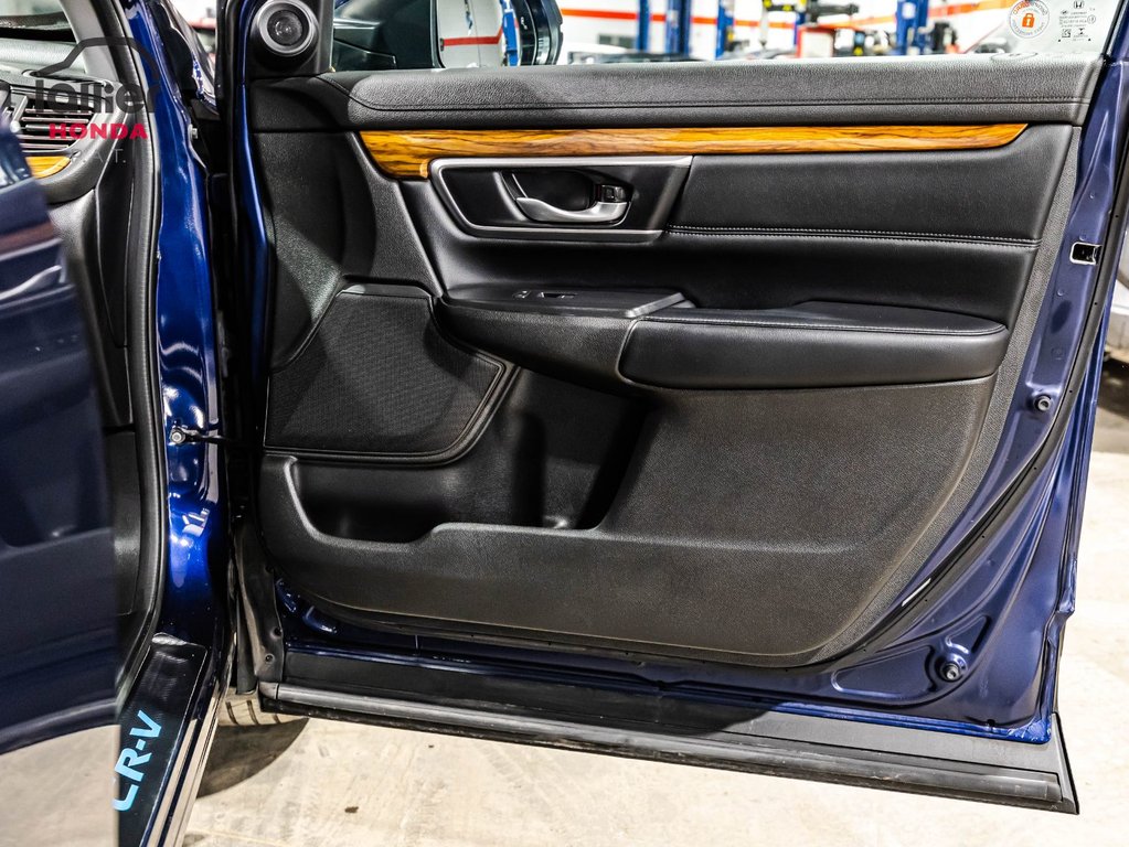 Honda CR-V TOURING 2022 à Montréal, Québec - 18 - w1024h768px