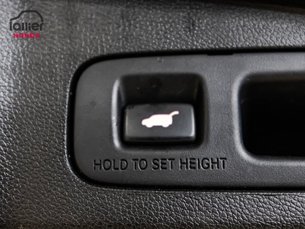 Honda CR-V Touring 2022 à , Québec - 16 - w1024h768px
