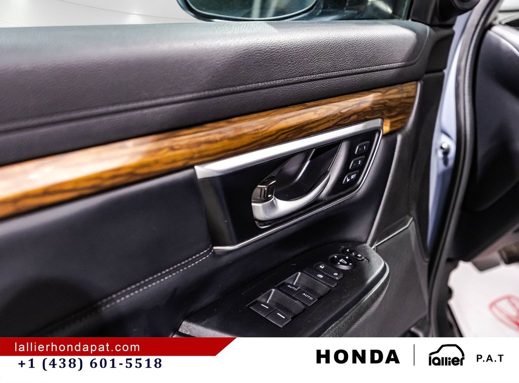 Honda CR-V TOURING 2022 à Montréal, Québec - 11 - w1024h768px