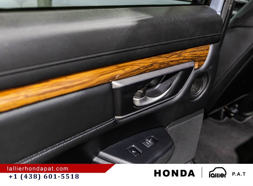 Honda CR-V TOURING 2022 à Montréal, Québec - 12 - w1024h768px