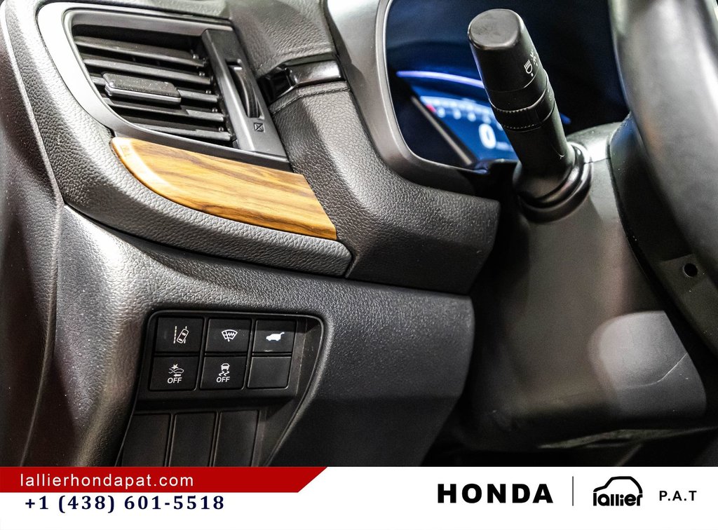 2022 Honda CR-V Touring in Montreal, Quebec - 23 - w1024h768px