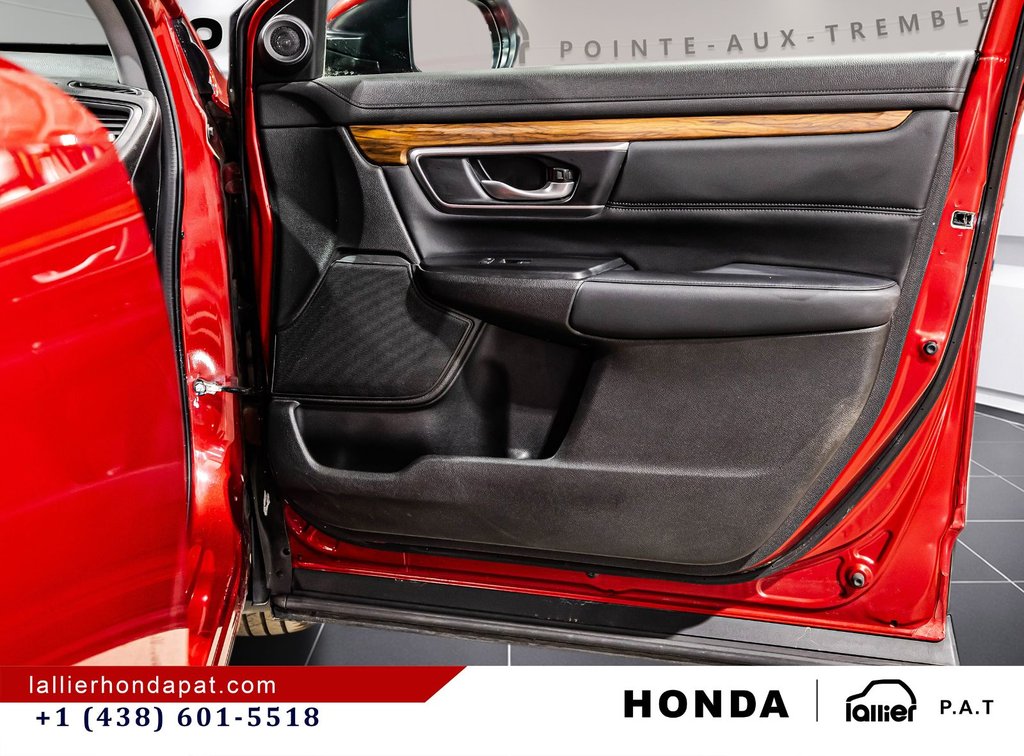 Honda CR-V Touring 2022 à Montréal, Québec - 18 - w1024h768px